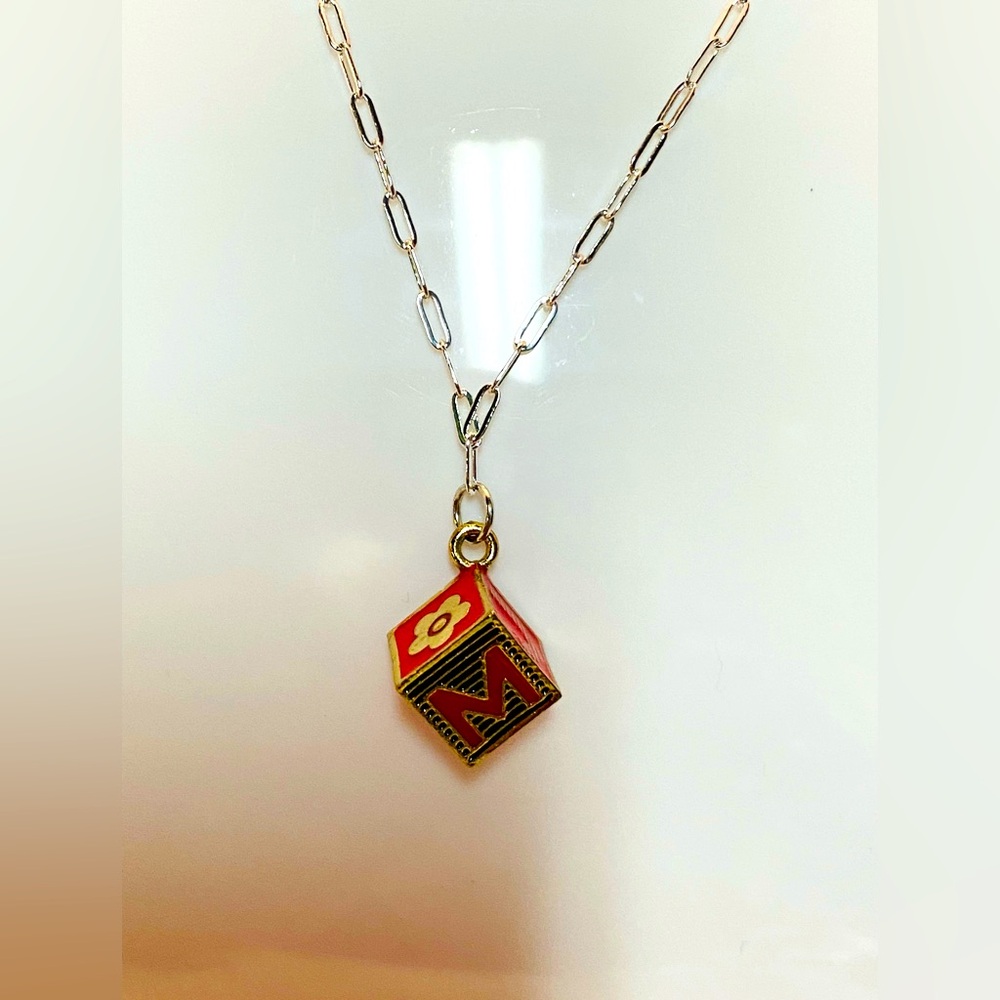 LV ZIPPER-PULL RED AND VIOLET WITH PAVOI 14K PLATED AND MARC JACOBS CUBE - Picture 9 of 12